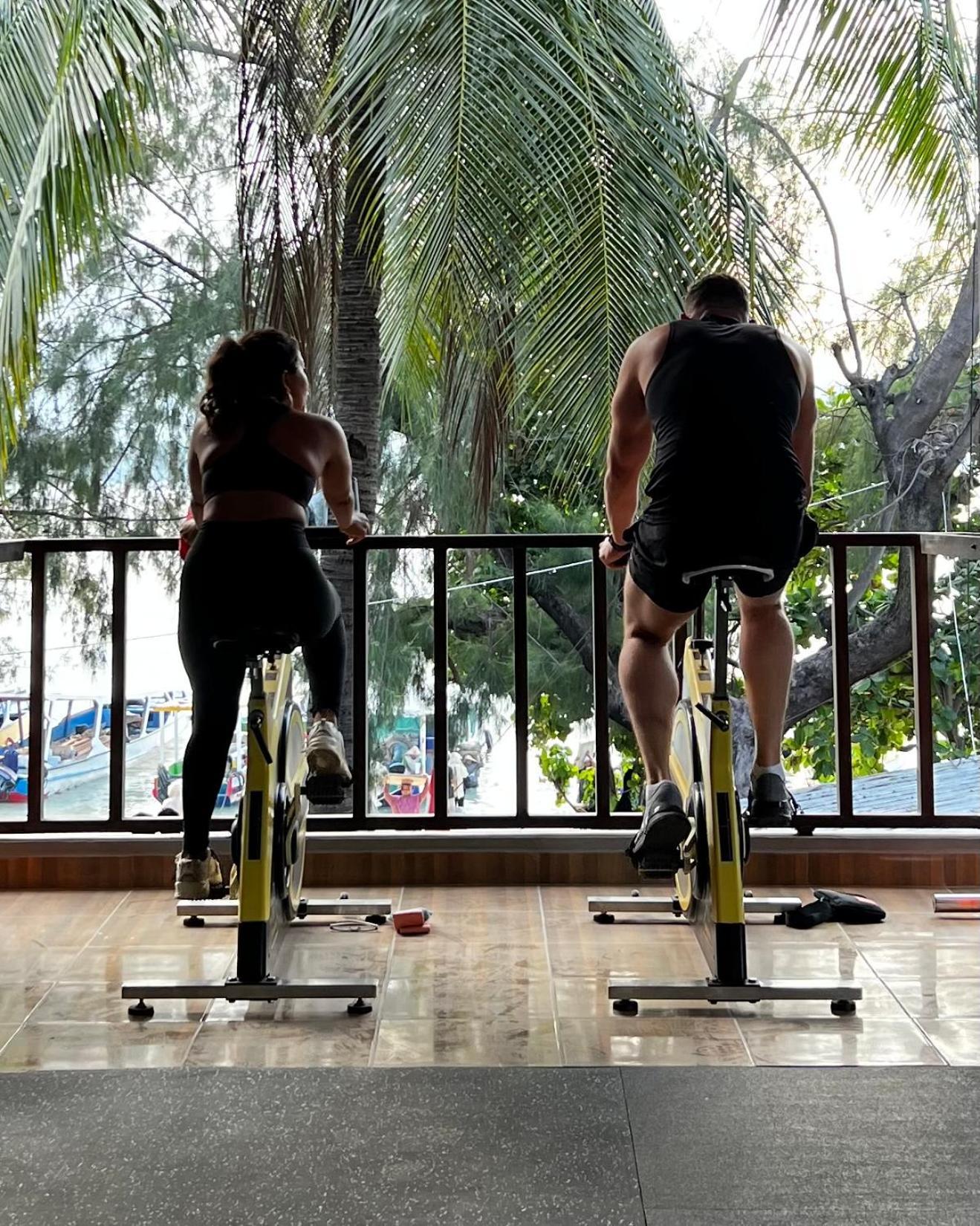 Tropica Gili Total Body Fit - Free Access Gym And Coworking Space Gili Trawangan Exteriér fotografie