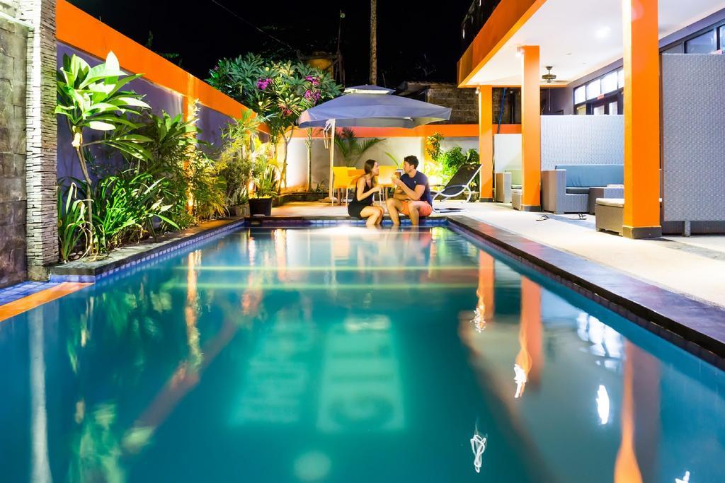 Tropica Gili Total Body Fit - Free Access Gym And Coworking Space Gili Trawangan Exteriér fotografie