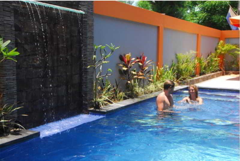 Tropica Gili Total Body Fit - Free Access Gym And Coworking Space Gili Trawangan Exteriér fotografie