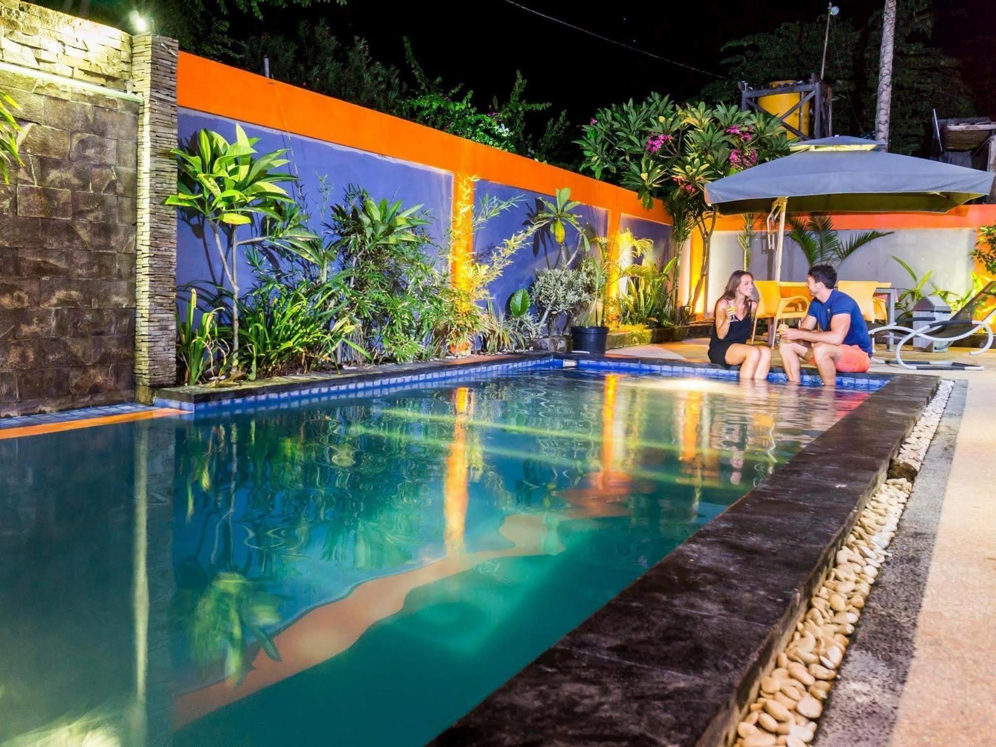 Tropica Gili Total Body Fit - Free Access Gym And Coworking Space Gili Trawangan Exteriér fotografie